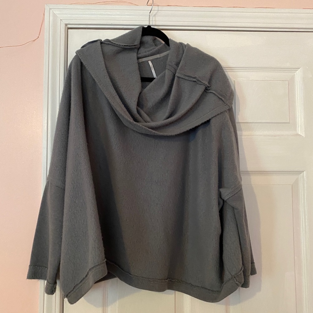 Free people sweatshirt